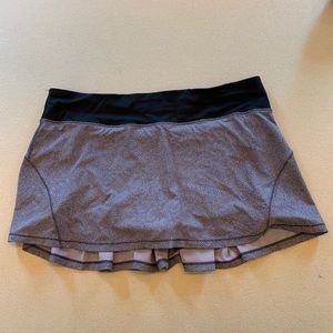 Lululemon Back Pleated Skort Lavender Black Sz 12